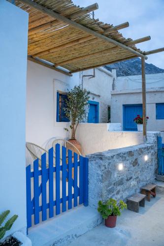 Gallery image of Nisos Villa Olympos Karpathou in Olympos