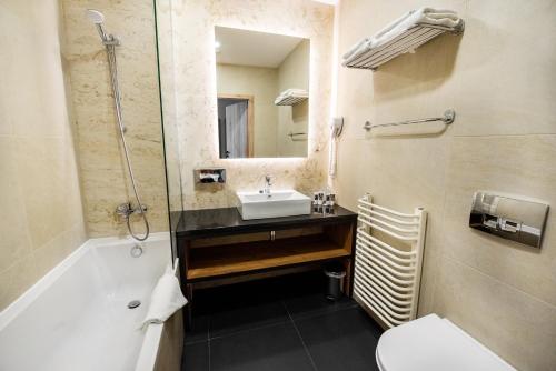 Ένα μπάνιο στο Mercure Opole