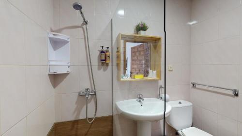 Ванная комната в Hotel Consuegra