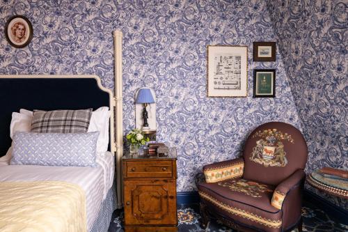 Graduate Deluxe Twin Room