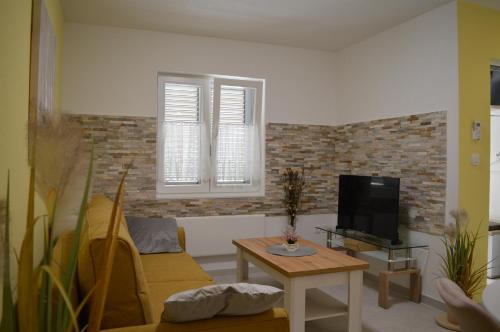 Gambar di galeri bagi Studio Apartments Luka Biograd - Benkovac di Benkovac