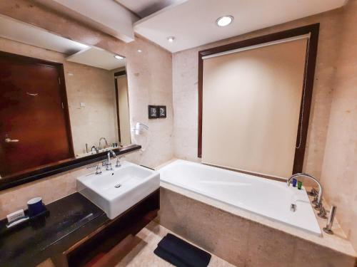Koupelna v ubytování Aston Samarinda Hotel and Convention Center