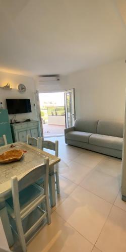 Χώρος καθιστικού στο Beach House Rebe