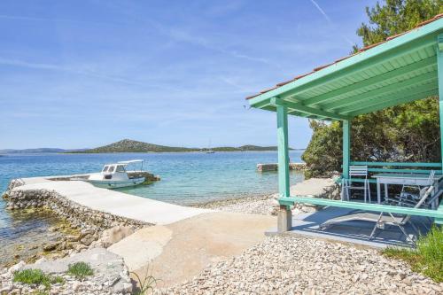 Φυσικό τοπίο κοντά σε αυτή η παραθεριστική κατοικία