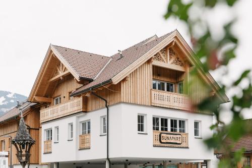 Das Gebäude in dem sich die Ferienwohnung befindet