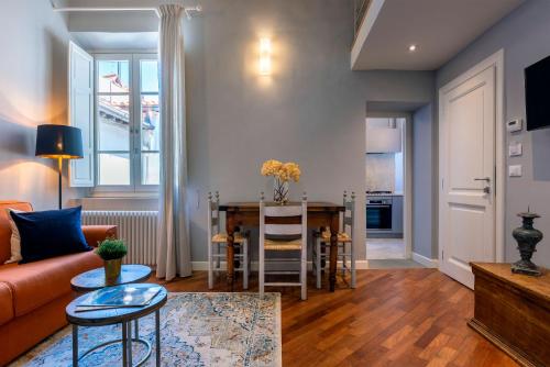 Genteel Home Piazza Pitti Florence
