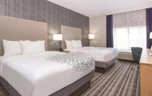 Katil atau katil-katil dalam bilik di La Quinta by Wyndham Buffalo Amherst