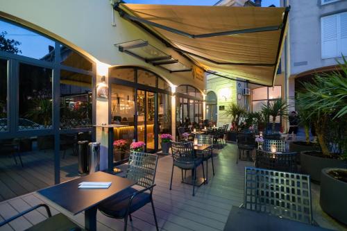 Teatro Verdi Boutique Hotel — Patio