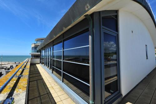 The Penthouse – Photos 3