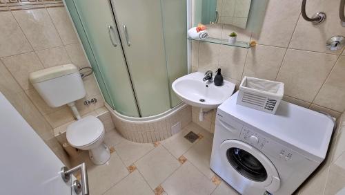 Kúpeľňa v ubytovaní Apartments DaMa
