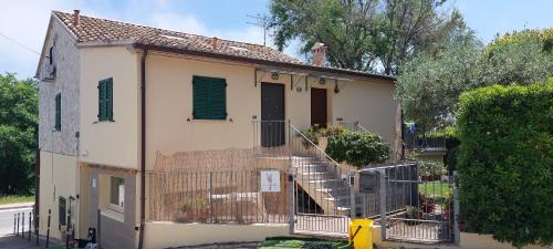 Photo de la galerie de l'établissement La Lupinella Apartment, à Sirolo