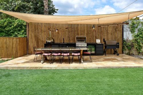 Kawasan patio atau luaran di אחוזת אלטה גלילאה - לנפוש בארץ להרגיש בחו"ל