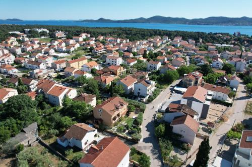 Apartments and Rooms Sinka