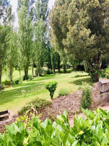 Jardín al aire libre en Le refuge des canards