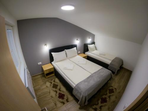 S&M Apartmaniにあるベッド