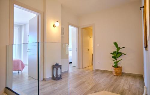 Gambar di galeri bagi Armikes Beachfront Suites Afionas di Afionas