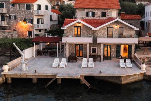 Fotografie z fotogalerie ubytování Apartments Ponta Krasici v destinaci Tivat