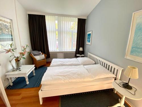Postel nebo postele na pokoji v ubytování 5091 - 4 Schlafzimmer
