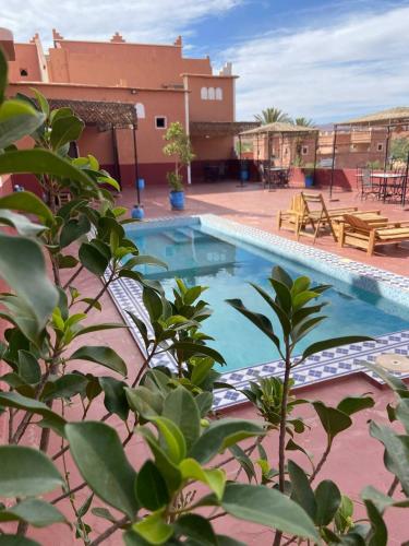 Πισίνα στο ή κοντά στο Auberge Ksar Ait Ben Haddou