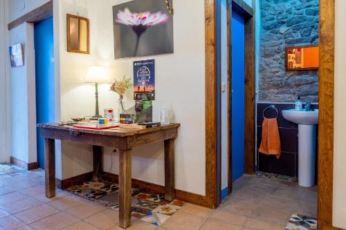 صورة لـ Albergue de peregrinos en CIRAUQUI - CASA MARALOTX Camino de Santiago في Cirauqui