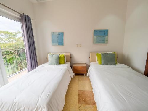 Ocean terrace, beachfront- A505 – Photos 3