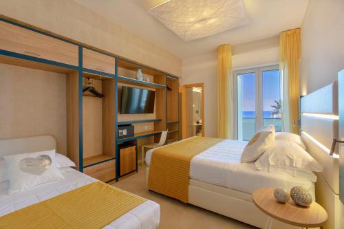 Gallery image of Hotel Commodore in Riccione