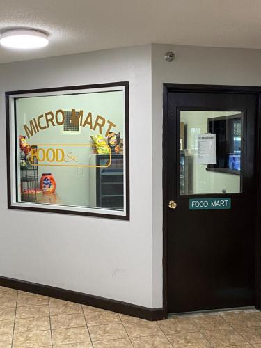 Ramada by Wyndham Sioux Falls – Photos 2