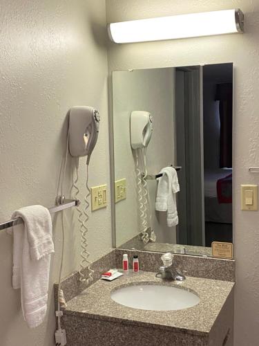 Ramada by Wyndham Sioux Falls – Photos 3