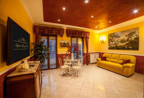 Un lugar para sentarse en Neptune prestige home near Rome