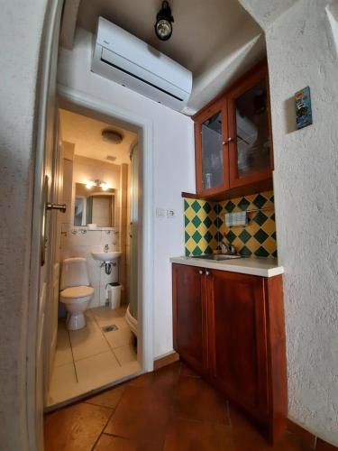 Koupelna v ubytování Apartments Jelena Skver