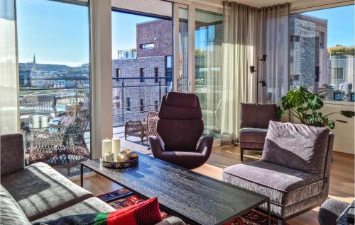 Χώρος καθιστικού στο Beautiful Apartment In Kristiansand