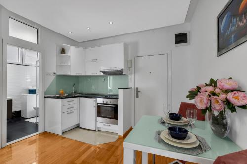 Gallery image of Luxury City Center Apartments in Makarska