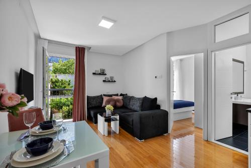 Gallery image of Luxury City Center Apartments in Makarska