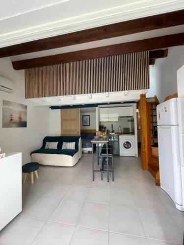 Maison, Parking, Piscine et Tennis - St Pierre la Mer 5SANT302