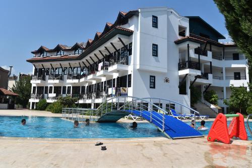 Πισίνα στο ή κοντά στο Ares Dream Hotel