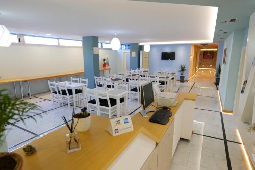 Gallery image of Oceanic Overview Suites in Sarandë
