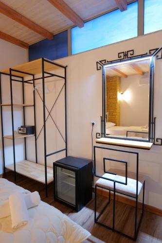 Gallery image of Oceanic Overview Suites in Sarandë