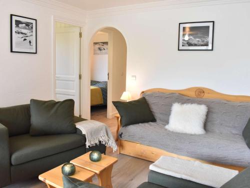 Photo de la galerie de l'établissement Appartement 3 pièces 6 pers, Ski au pied, Balcon, Parking, Méribel - FR-1-180-545, à Les Allues