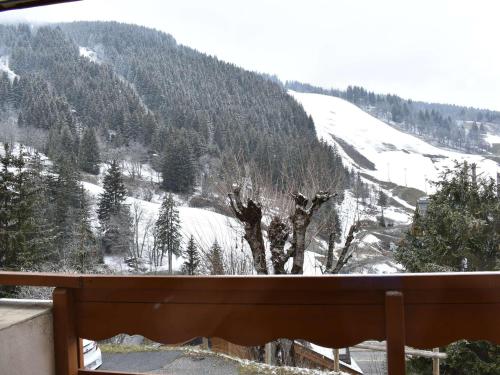 Photo de la galerie de l'établissement Appartement 3 pièces 6 pers, Ski au pied, Balcon, Parking, Méribel - FR-1-180-545, à Les Allues