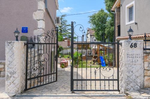 Gallery image of Rustic Istrian house Varesco in Krnica