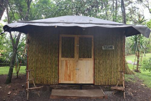 Φωτογραφία από το άλμπουμ του Red Rocks Rwanda - Campsite & Guesthouse σε Nyakinama