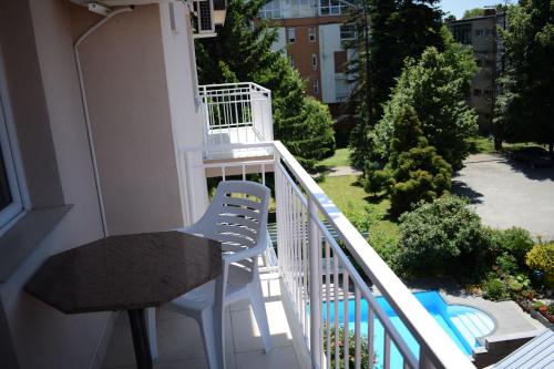 Balkoni atau teres di Apartments Smakoski