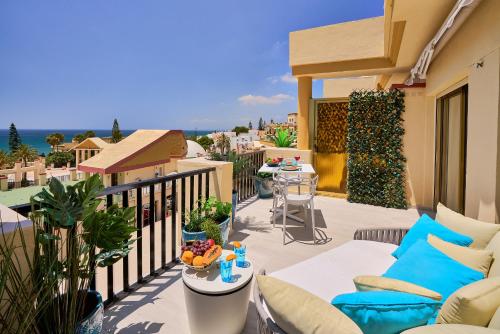Honeymoon Corner Suite, sun-all-day terrace on the best beach of Marbella