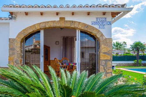 Fotografie z fotogalerie ubytování Villa Wunderlich v destinaci Els Poblets