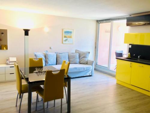 ''559 Cap corniche'' T2 en résidence front de mer!