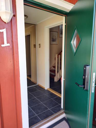 Gambar di galeri bagi Tjeldsundbrua Overnatting - Sjøhus1 di Evenskjer