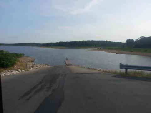 Truman Lake Getaway Overflow – Photos 3