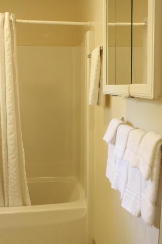 Bagno di Bay Lodging Resort