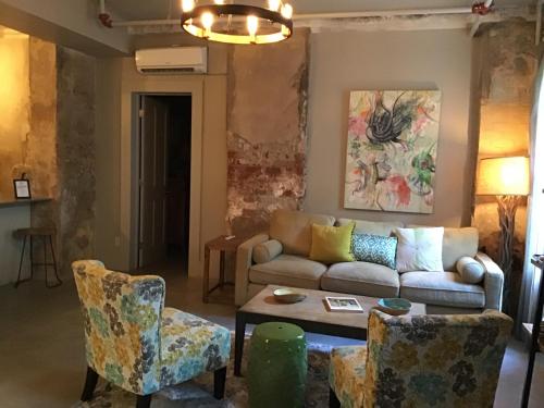 New Orleans Premier Rentals Image