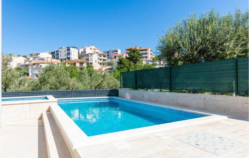 One-Bedroom Apartment In Podstrana